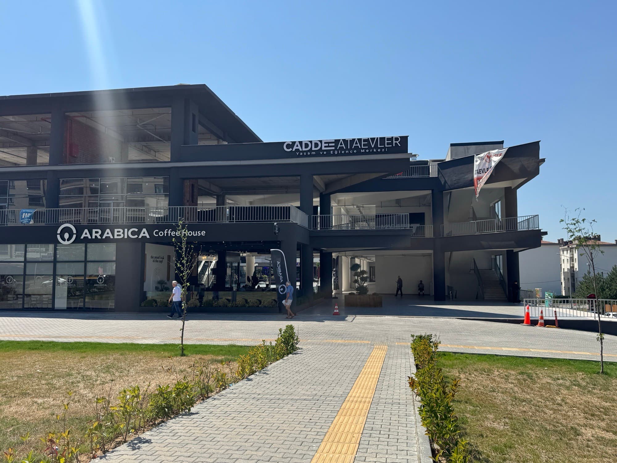 Cadde Ataevler dış görünümü — Kokology'nin bulunduğu konum, Bursa Nilüfer